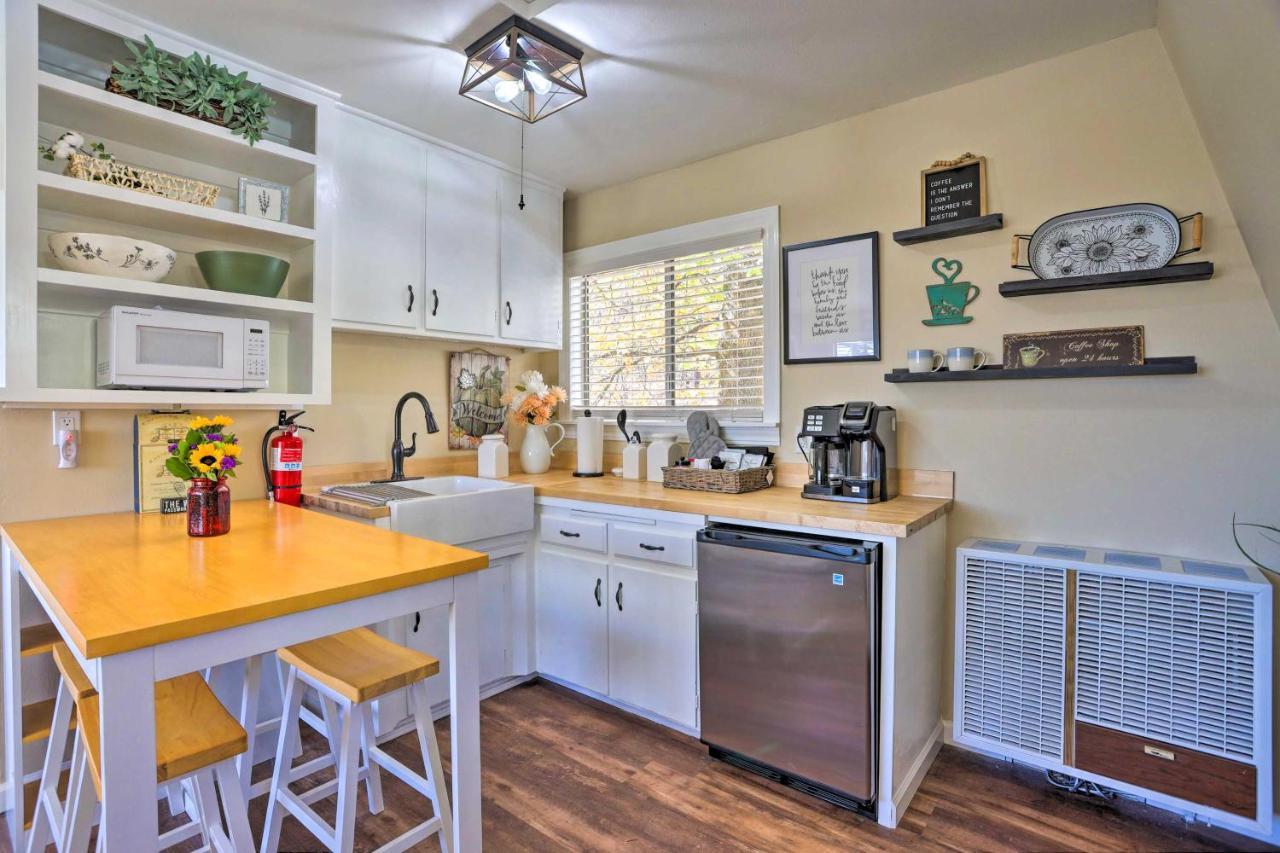 Lake Arrowhead Studio With Private Hot Tub! Exteriör bild